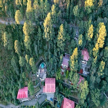 The Canadian Woods Resort Nainital Eksteriør billede