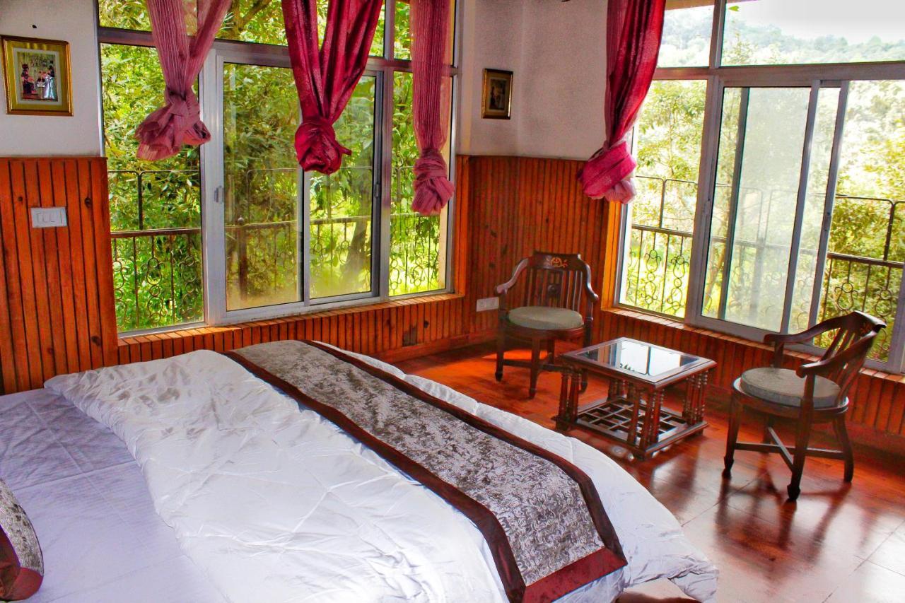 The Canadian Woods Resort Nainital Eksteriør billede
