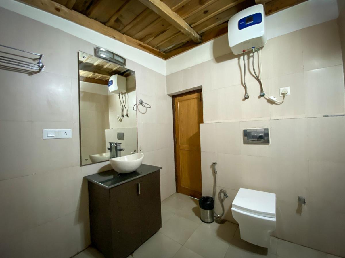 The Canadian Woods Resort Nainital Eksteriør billede