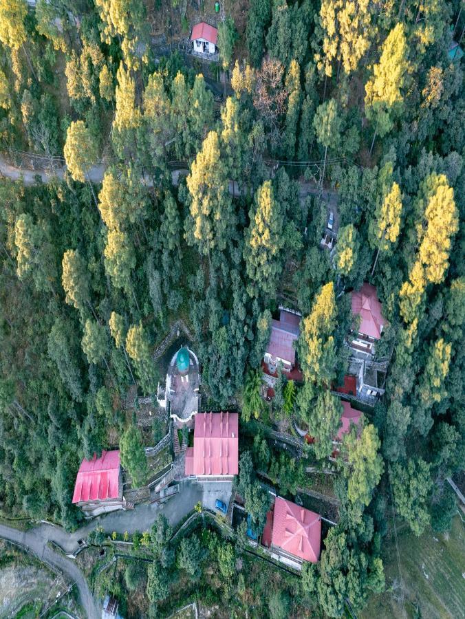 The Canadian Woods Resort Nainital Eksteriør billede