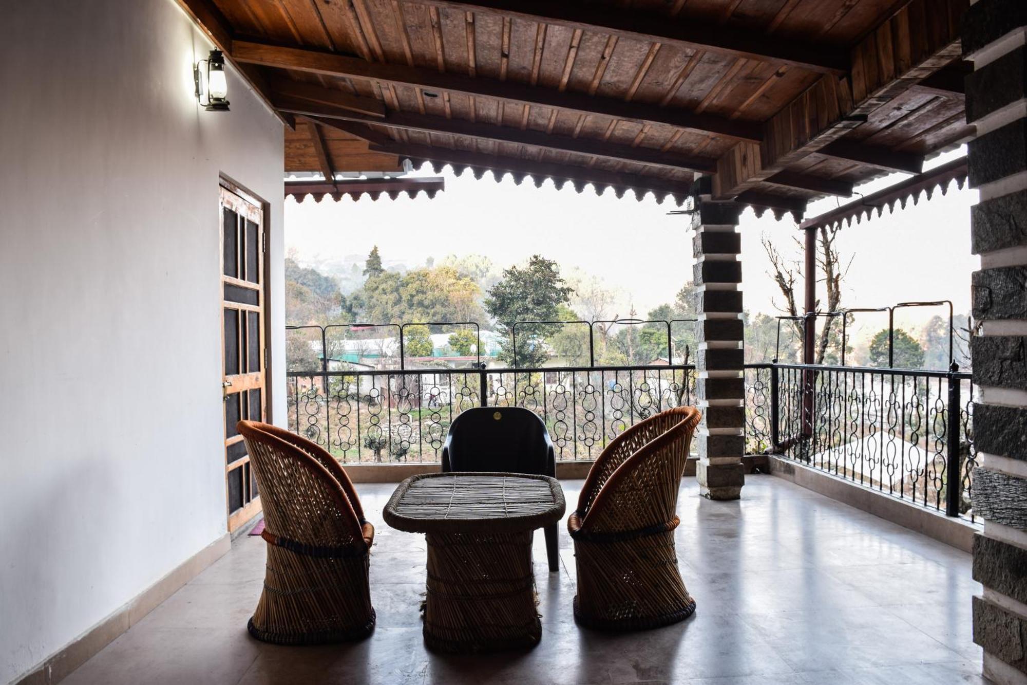 The Canadian Woods Resort Nainital Eksteriør billede